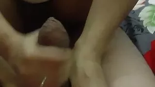 Cumming on Indian feet - white toe nails!