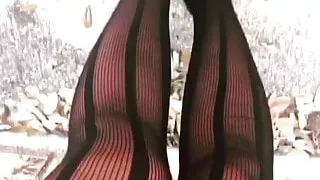 Atomickeeratic Girl in Pantyhose