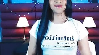 Heißeste masturbierende Shemale auf Cam