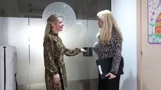 Mature mom gets her first anal sex from boy