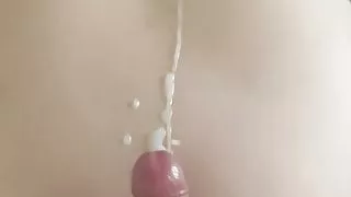 Cum on roxys back
