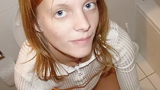 Horny pee slut Petty pee on my cunt