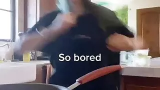 Bella Thorne Dancing And Cooking