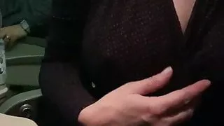 She shows off Beautiful Boobs in middle of a Flight