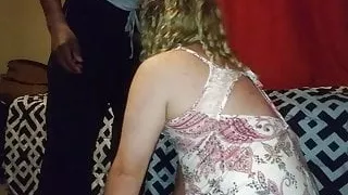 Sissy Becca versohlen und ficken