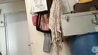 Desi Aunty blinkt live