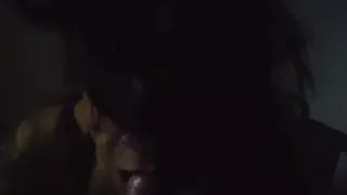 cuando ella toma el asunto en sus manos...