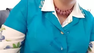 Ilona mit Sahne besprüht