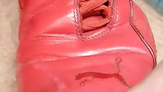 I fuck the red leather Puma