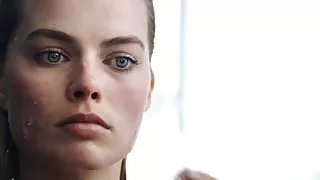 Margot Robbie Beauty Routine