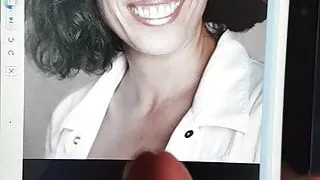 Cum on Nicoles friend