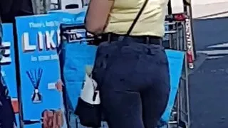 Sexy romanian fat ass and feet