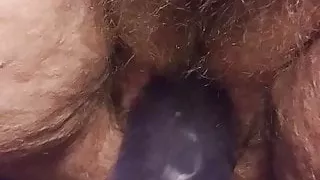 Peachybbwxxx nimmt einen riesigen Dildo