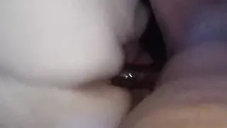 Ssbbw pawg fucks bbc in backseat.