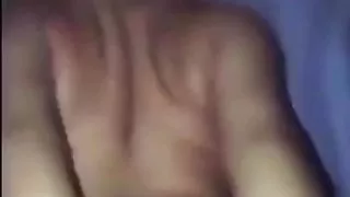 beurette en manque de sexe se fait baiser avec des menottes