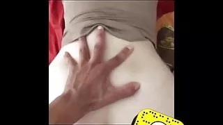 Salope kiffe la bite de black