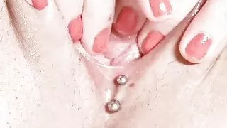 Hot slutty wife spreads her delicious wet pussy on cam!