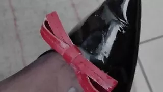 High Heels cumshot Part 2
