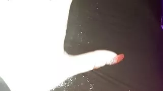 Licky Velvet 's electro play