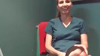 Lovely MILF gives a kinky pleasure to film her perfec