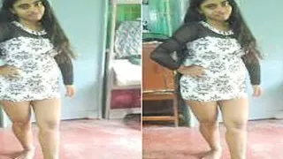 Cute Desi Girl Record Her Nude Selfie For Lover