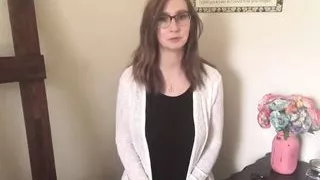 Nerd with huge tits shows how to squeeze milk