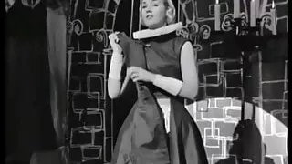 Trinians Hamlet Strip