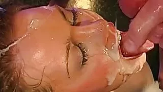 One of hottest bukkake cum craving sluts!