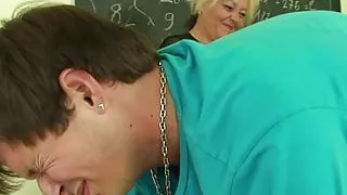 Teen boys fuck old blonde granny teacher