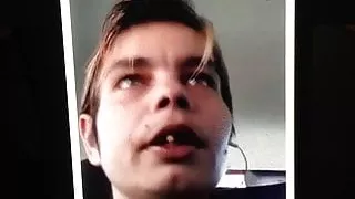 Curva urmarita de peste sa fie batuta(Live)