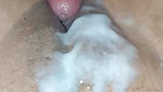 Cumshot on clit