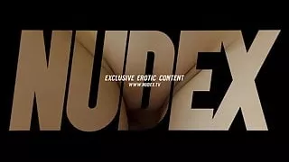 Sensual Babe in an erotic photoshoot