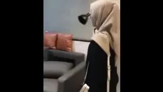 Cewek Hijab Indo BlowJob Sama Bule