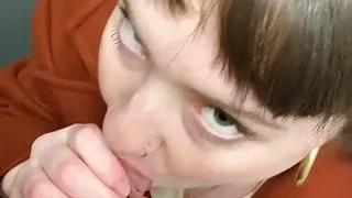 tinder girlfriend  sucking cock