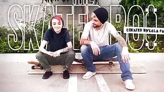 MODEL TIME - Genderfluid Skater Bangs His Hot Instructor