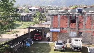 Youtuber Dona Angelica - Various nipslips preparing coffee