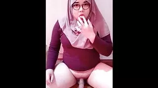 arabian transsexual  chubby - yasmine hijab