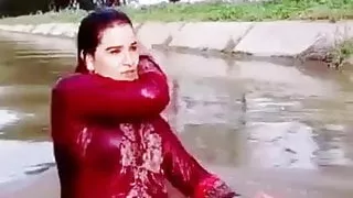 Pakistan girl