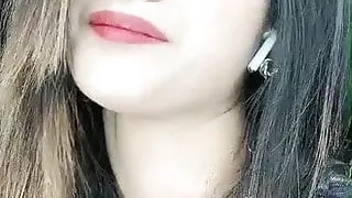 Sexy girl famous on Tik tok