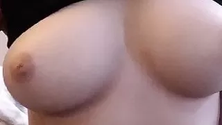 Reddit wiylde compilation shows her tits and bush