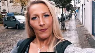 Mature Girl Picks Up Girl For First Time Lesbian Erocom Date