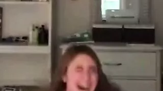 TikTok babe shows tits down blouse oops