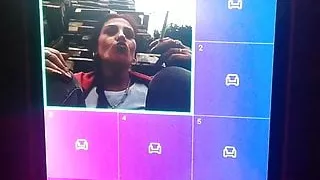 Doua curve in asteptare de clienti