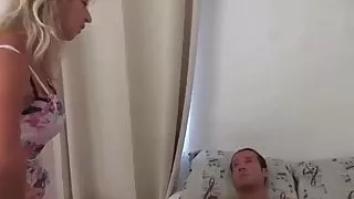 enfin baiser ma belle mere