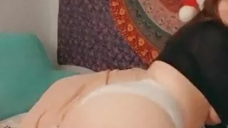 Bigger booty bum bum