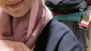 Secretly in dressing room pussy fingered to orgasm