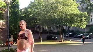 Shemale Is Always Hungry For Raw Cock