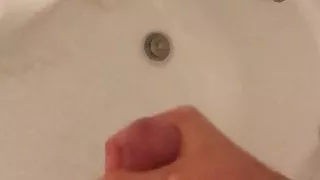 Dusche Masturbation Sperma blasen