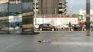 Shemale ist immer hungrig nach rohen Schwänzen