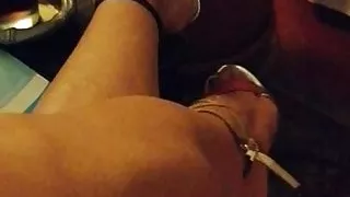 Please cum on my feet